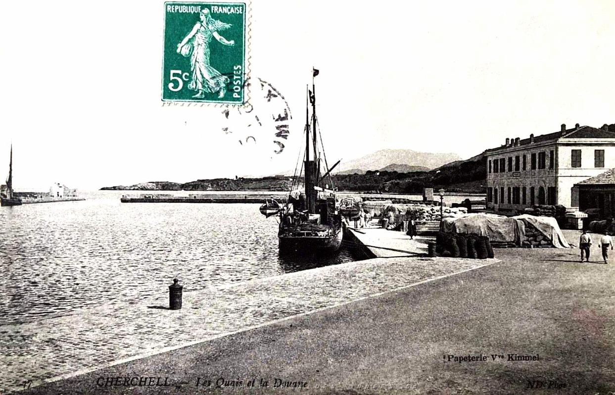 Cherchell - Les Quais et la Douane.jpg